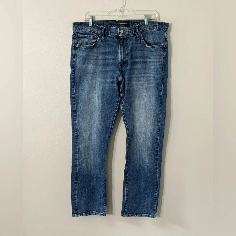 Lucky Brand Men's 410 Athletic Slim 36/30 Straight Leg Blue Jeans - Picture 1 of 5